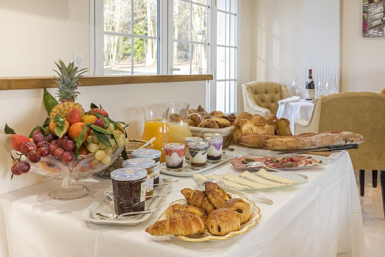 Domaine Du Bois Des Anges Bed & Breakfast Germigny-l'Eveque Bagian luar foto