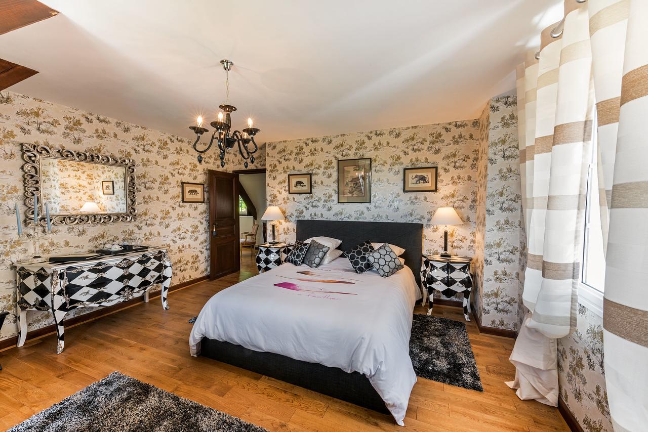 Domaine Du Bois Des Anges Bed & Breakfast Germigny-l'Eveque Bagian luar foto