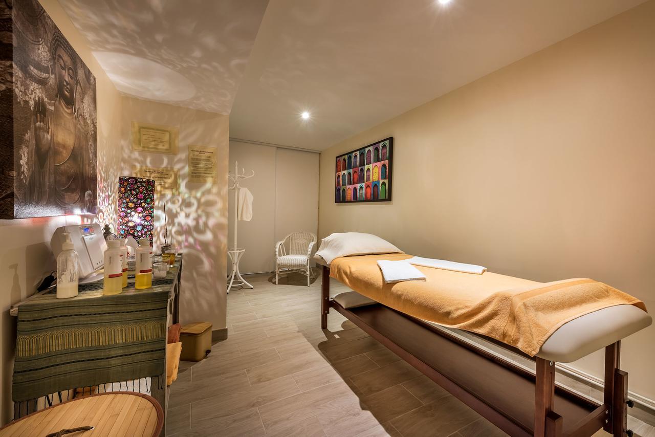 Domaine Du Bois Des Anges Bed & Breakfast Germigny-l'Eveque Bagian luar foto